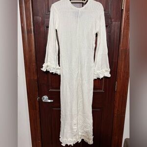 Elegant White Ruffle Sleeve Dress